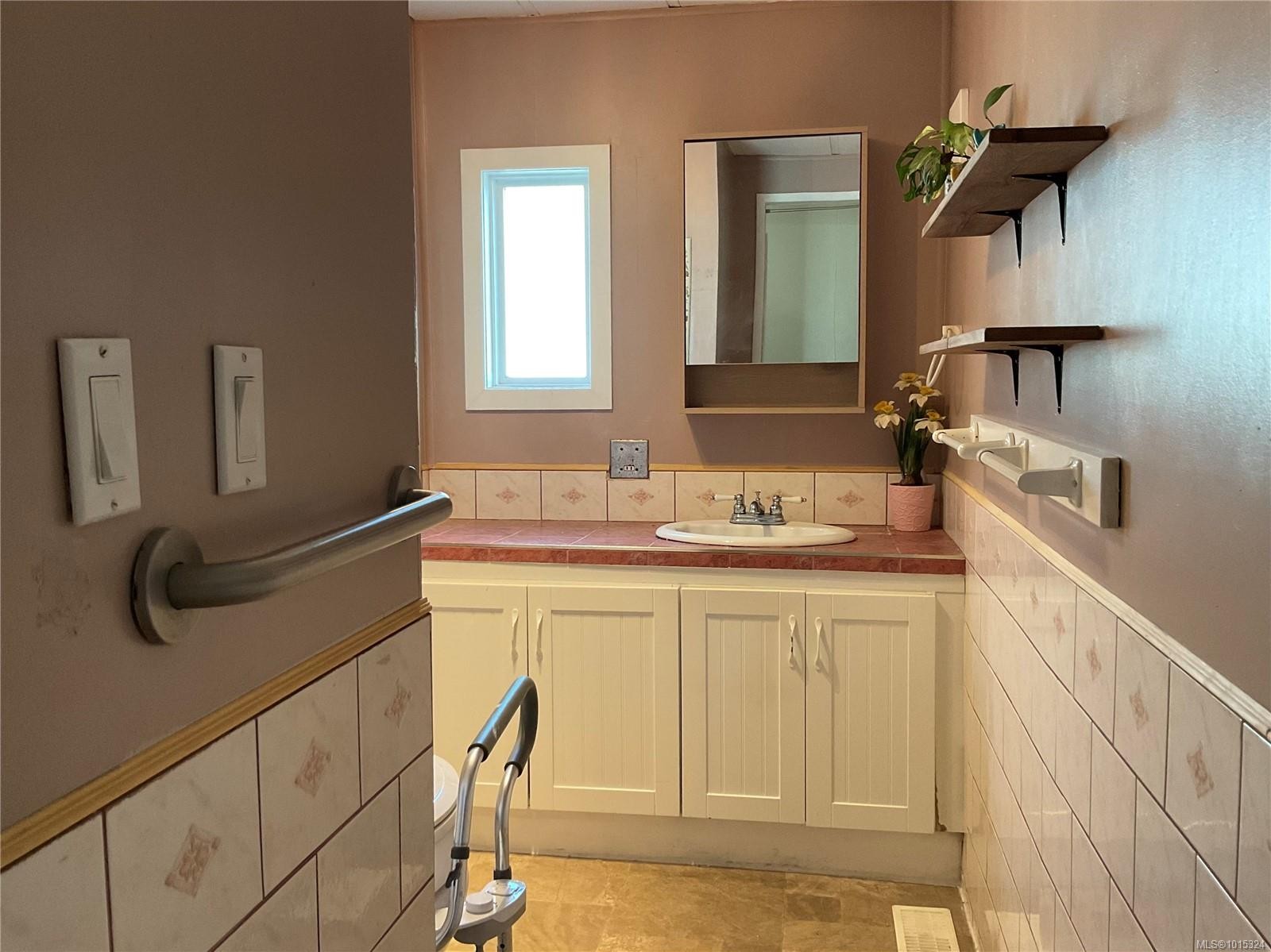 79-3497 Gibbins Rd, Duncan, BC