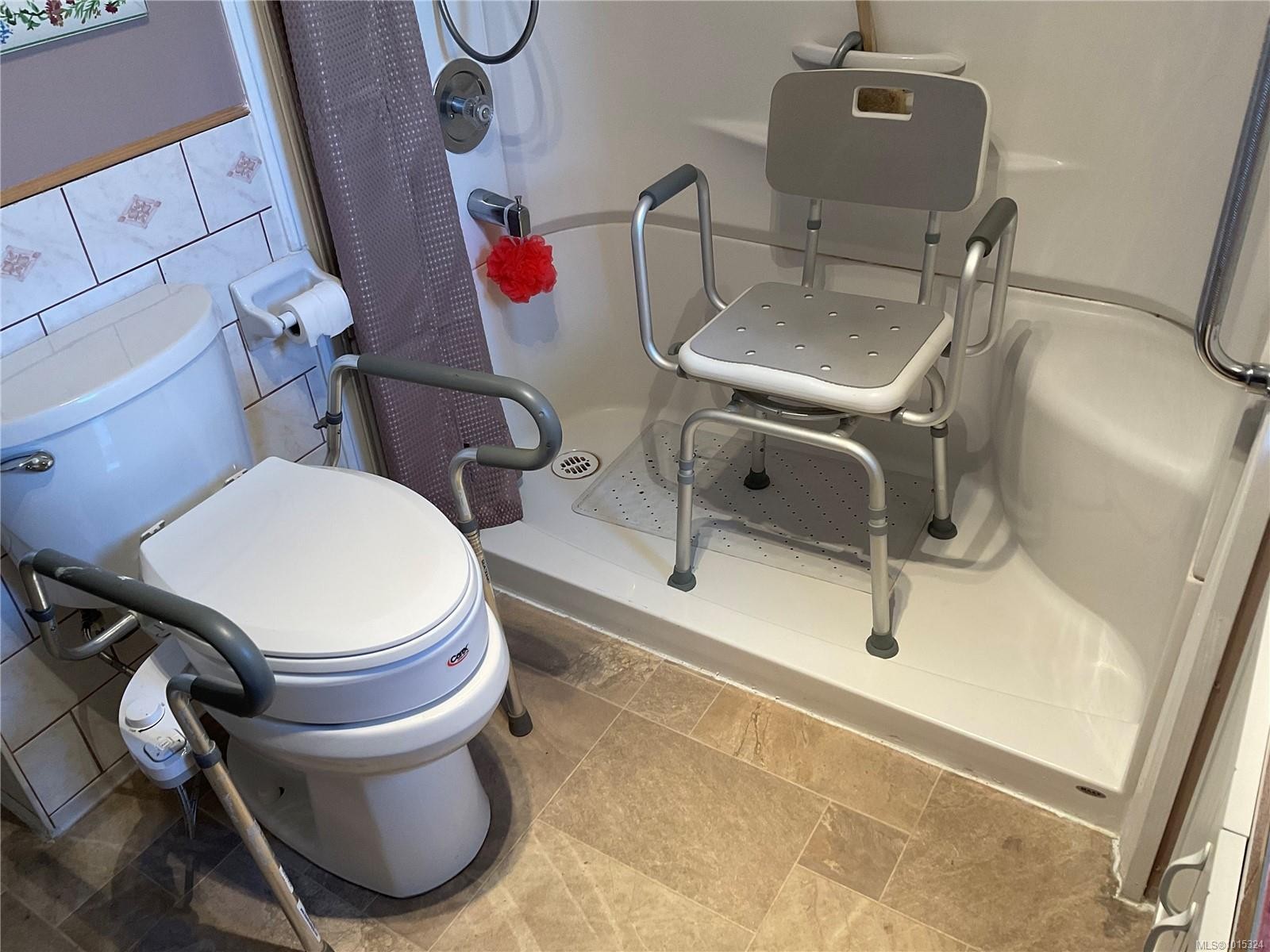 79-3497 Gibbins Rd, Duncan, BC