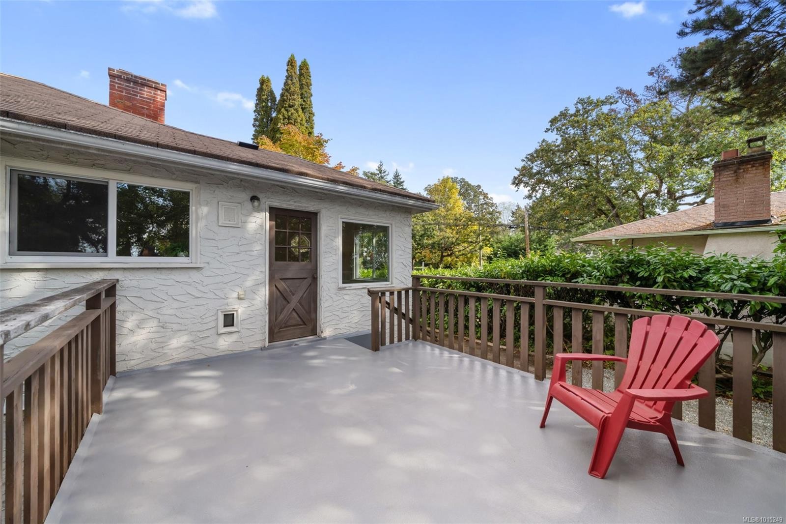 1075 Burnside Rd West, Saanich, BC