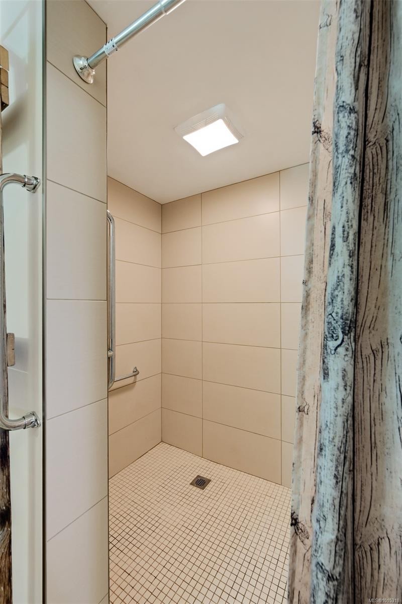 2660 Holden Corso Rd, Nanaimo, BC