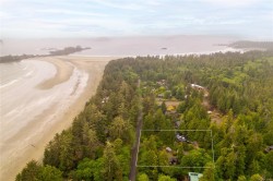 1364 Chesterman Beach Rd Tofino, BC V0R 2Z0