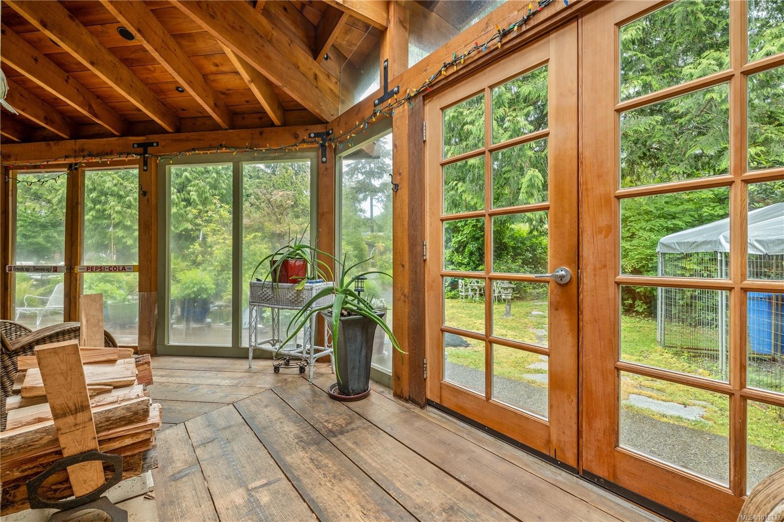 1364 Chesterman Beach Rd, Tofino, BC