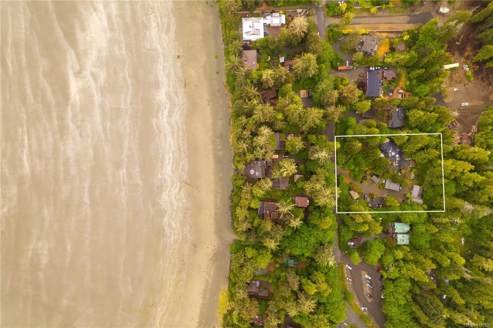 1364 Chesterman Beach Rd, Tofino, BC