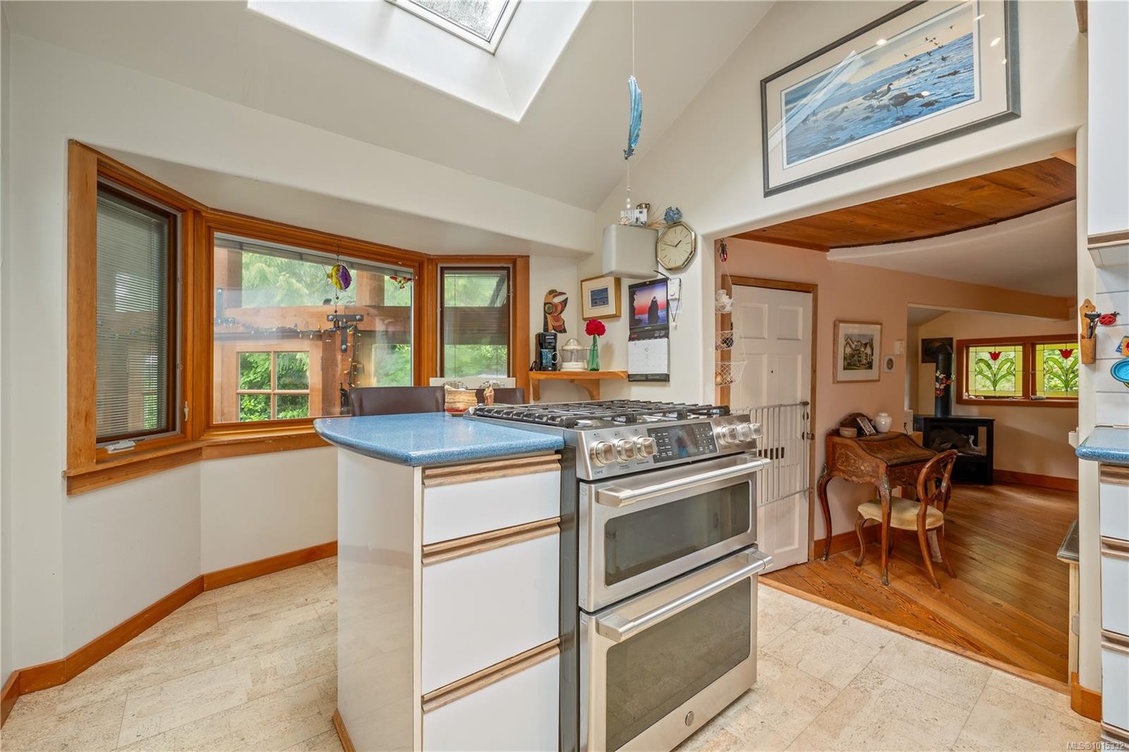 1364 Chesterman Beach Rd, Tofino, BC