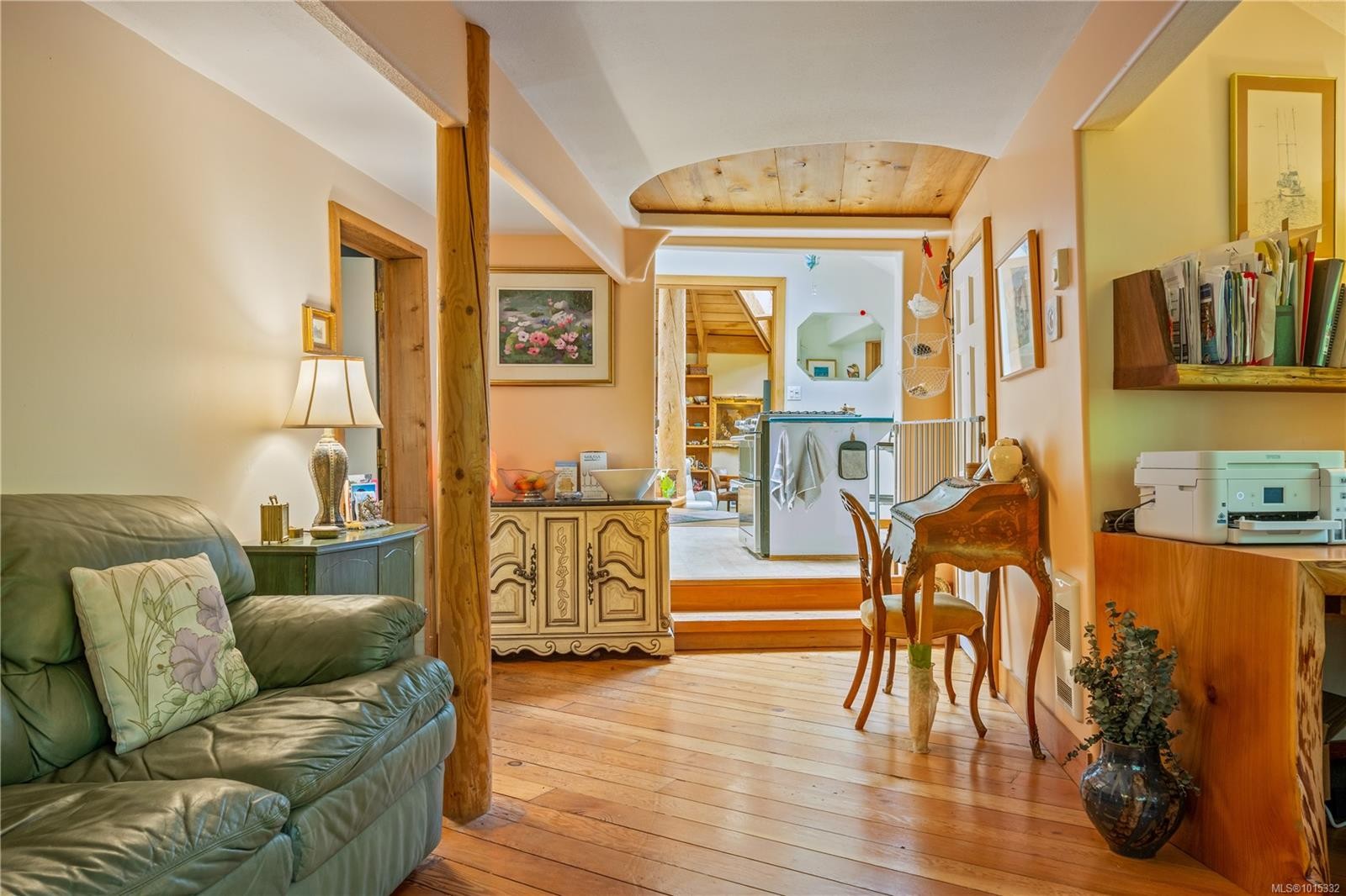 1364 Chesterman Beach Rd, Tofino, BC