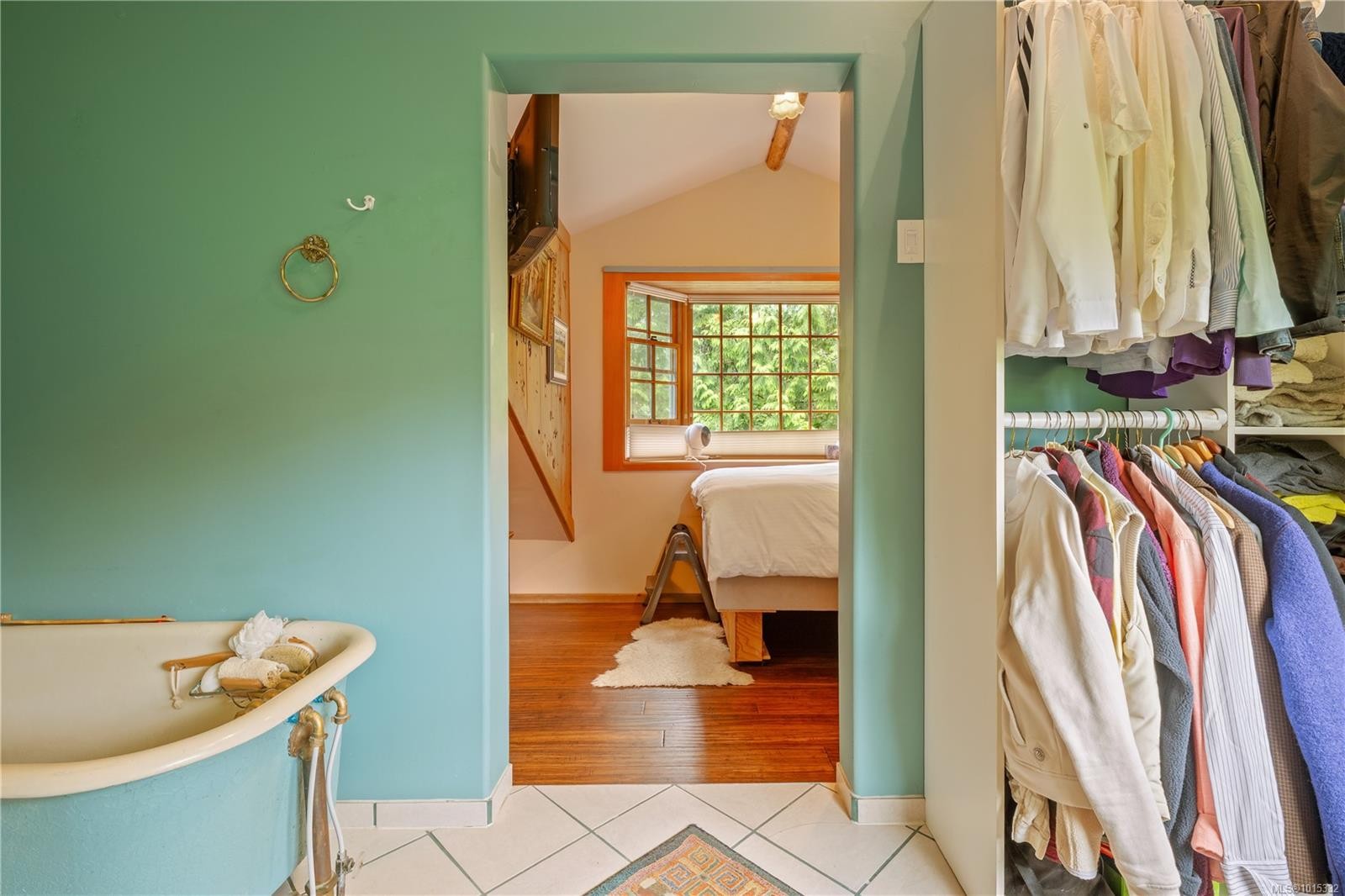 1364 Chesterman Beach Rd, Tofino, BC