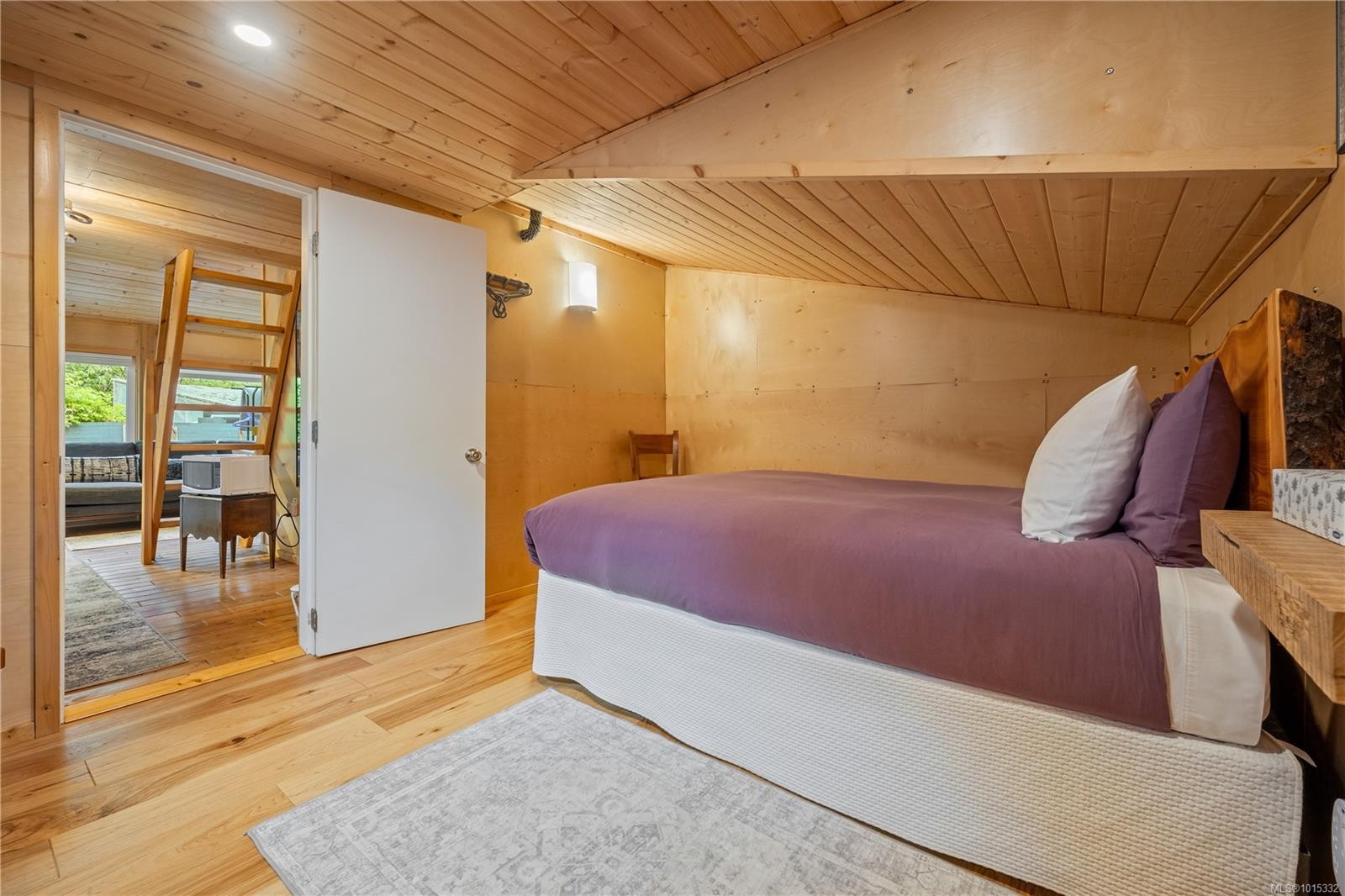 1364 Chesterman Beach Rd, Tofino, BC