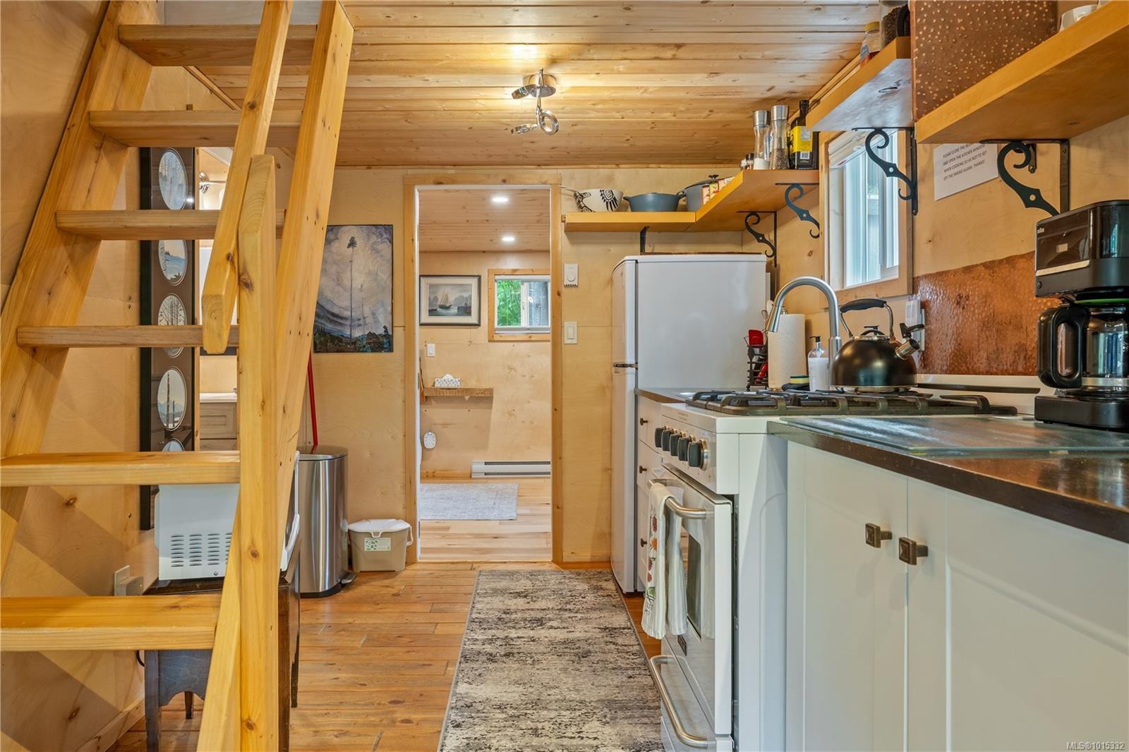 1364 Chesterman Beach Rd, Tofino, BC