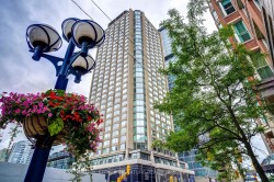 1218-155 Yorkville Avenue Toronto, ON M5R 0B4