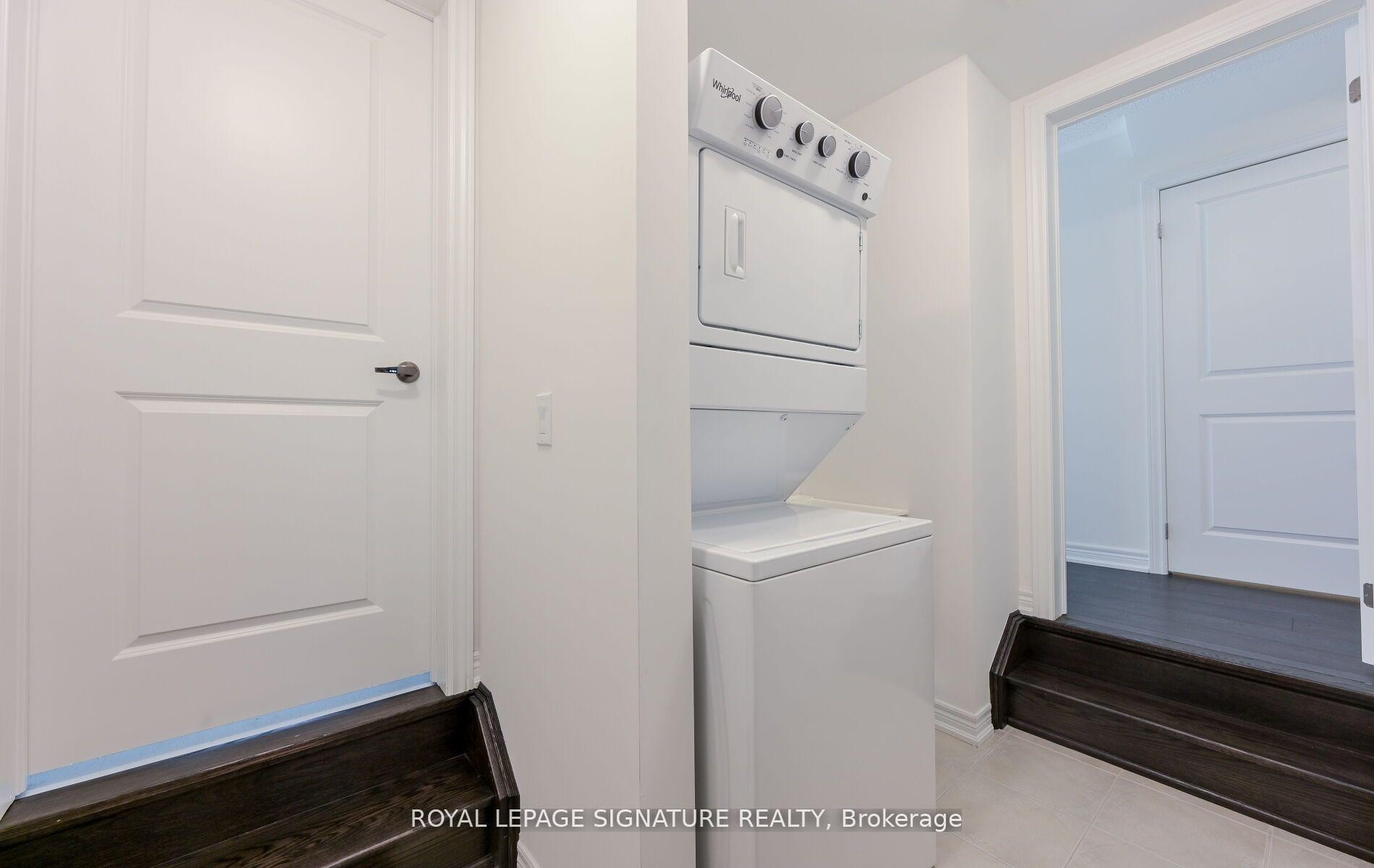 31 Faye Street, Brampton, ON - Indoor Photo Showing Laundry Room
