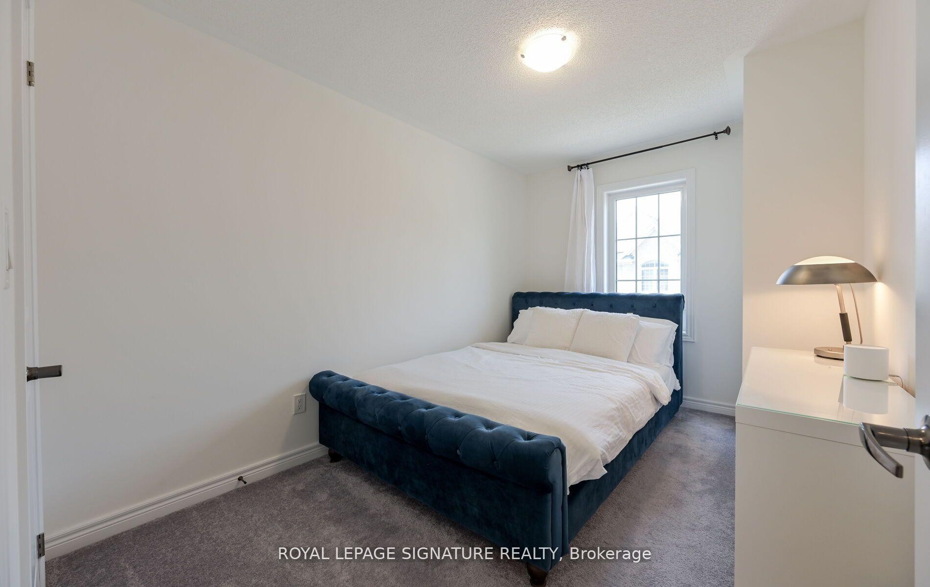 31 Faye Street, Brampton, ON - Indoor Photo Showing Bedroom