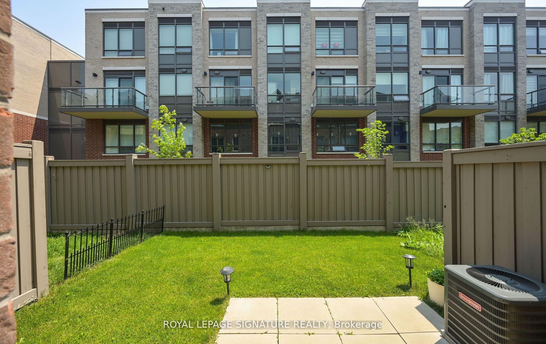 31 Faye Street, Brampton, ON - Outdoor