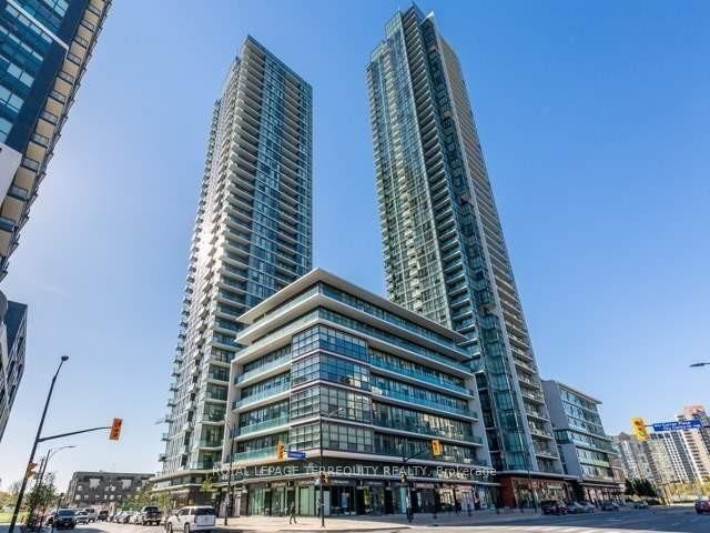 4408-4070 Confederation Parkway, Mississauga, ON - Outdoor With Facade