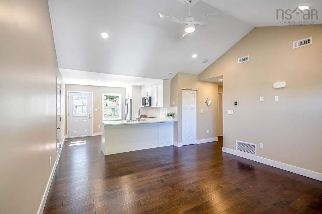 11 Lions Club Road, Fox Point, NS