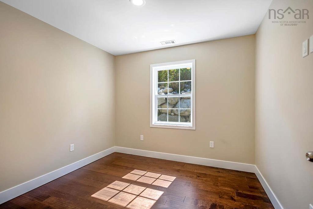 11 Lions Club Road, Fox Point, NS