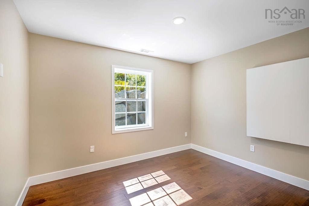 11 Lions Club Road, Fox Point, NS