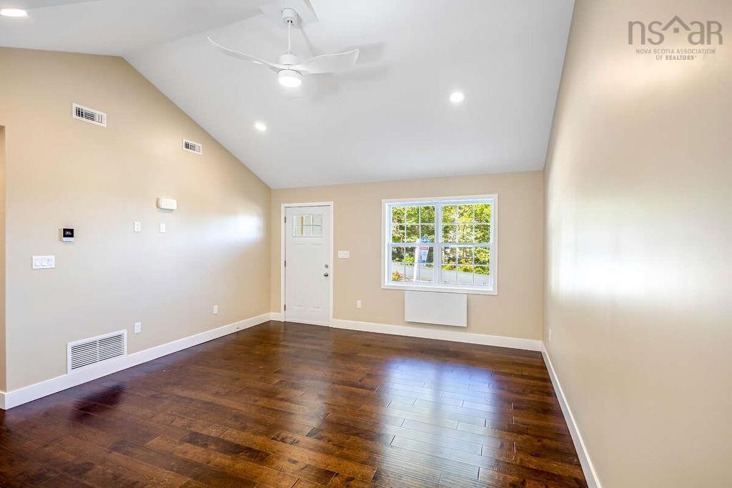 11 Lions Club Road, Fox Point, NS