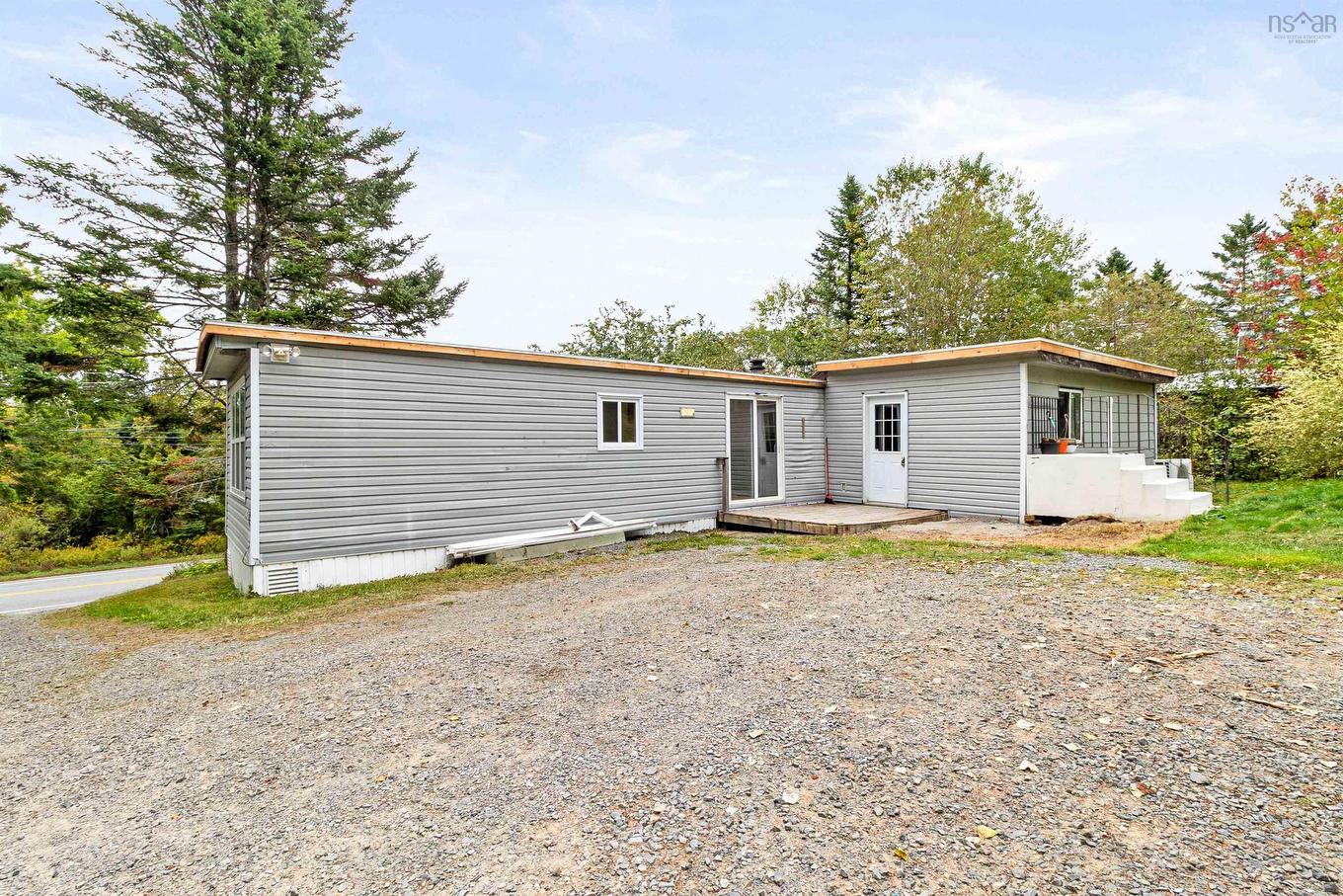 8252 Highway 1, Ardoise, NS