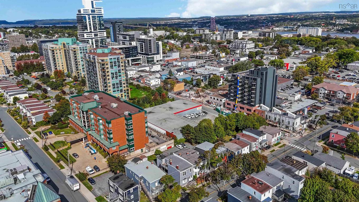 6135 North Street, Halifax, NS