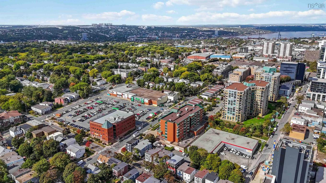 6135 North Street, Halifax, NS