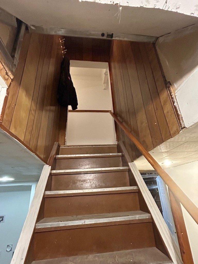 Staircase - 5996 Rue Cartier, Montréal (Rosemont/La Petite-Patrie), QC - Indoor Photo Showing Other Room