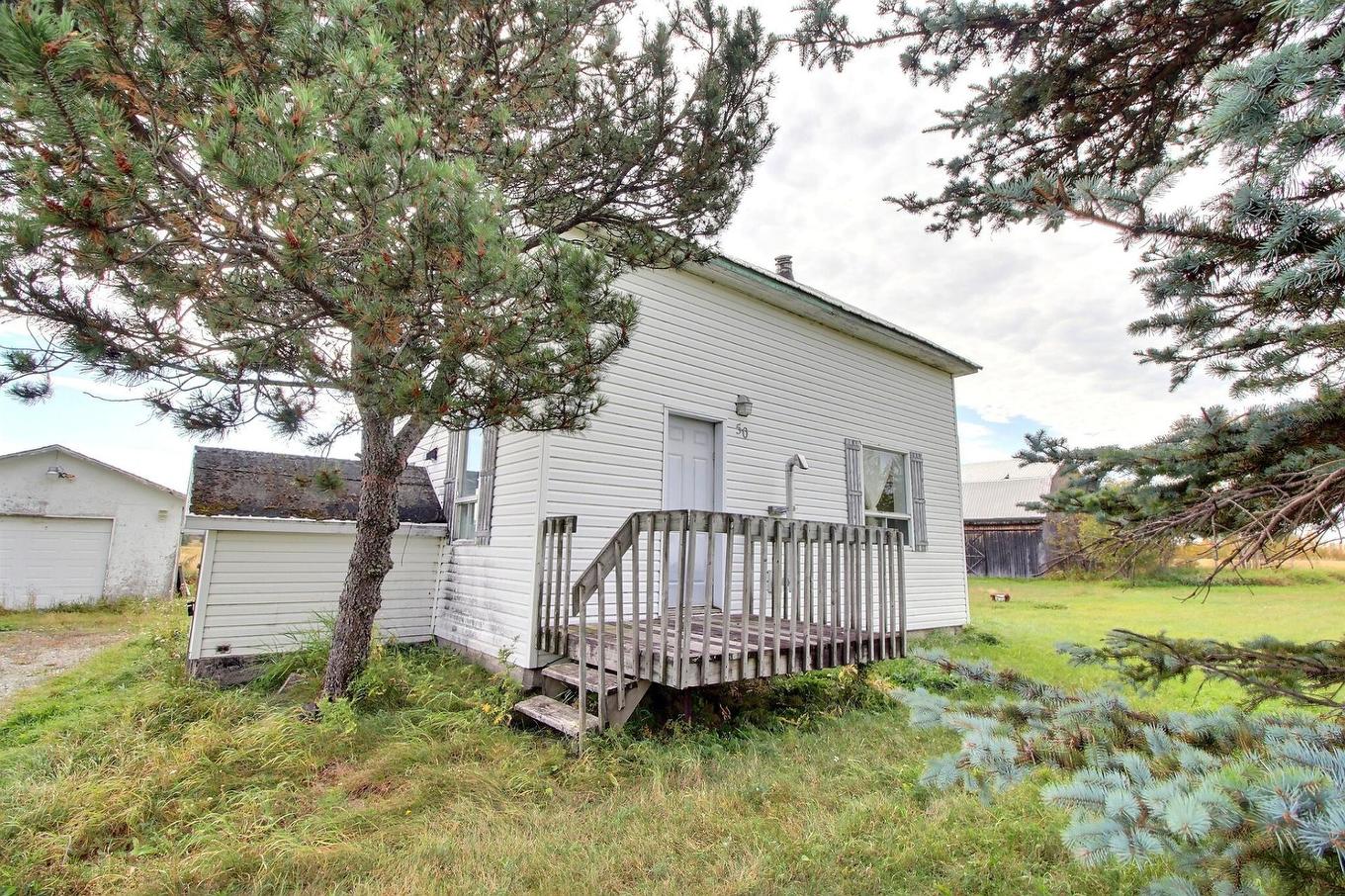 Frontage - 50 Ch. De La Promenade, Saint-Marc-De-Figuery, QC - Outdoor