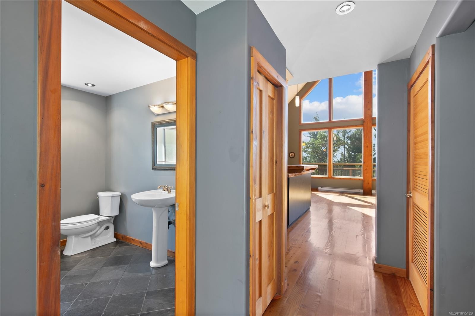 2405 Lindsey Rd, Nanaimo, BC