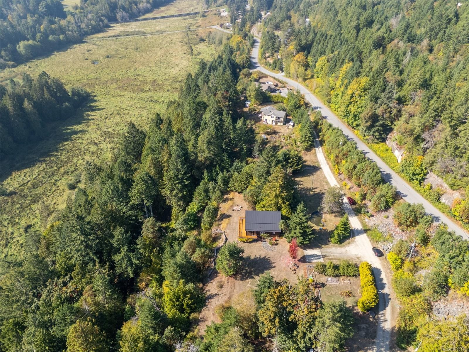 2405 Lindsey Rd, Nanaimo, BC