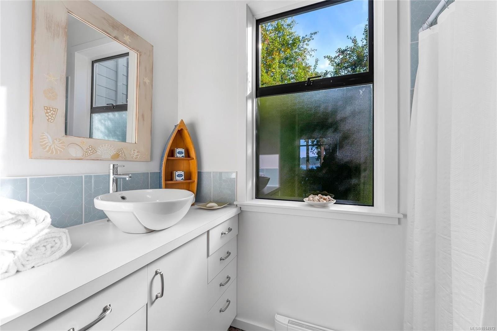 1214 North Beach Rd, Salt Spring, BC