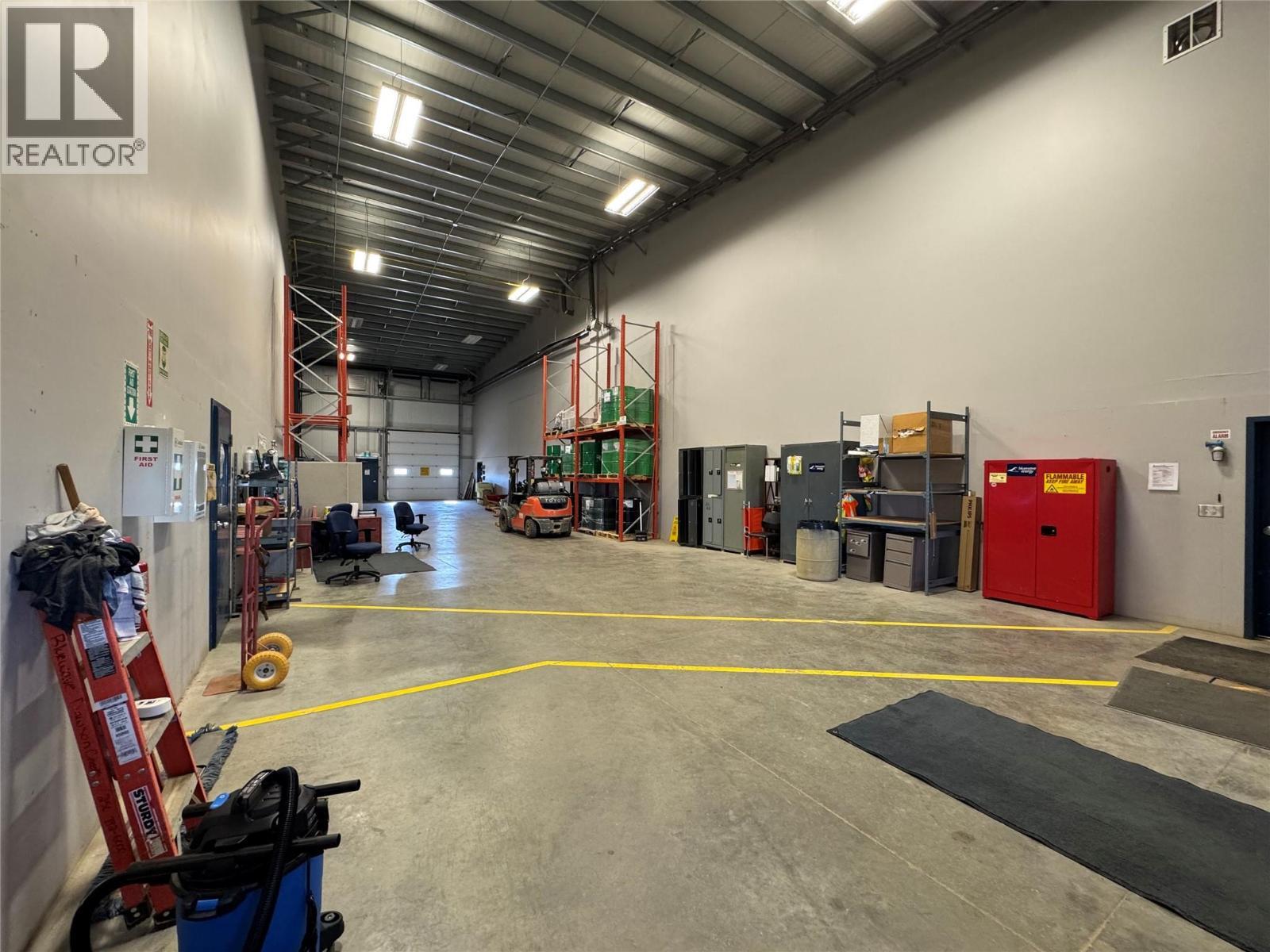 2801 92 Avenue, Dawson Creek, BC