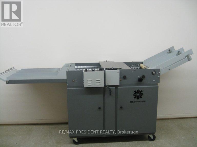 27 - 80 Dynamic Drive, Toronto, ON