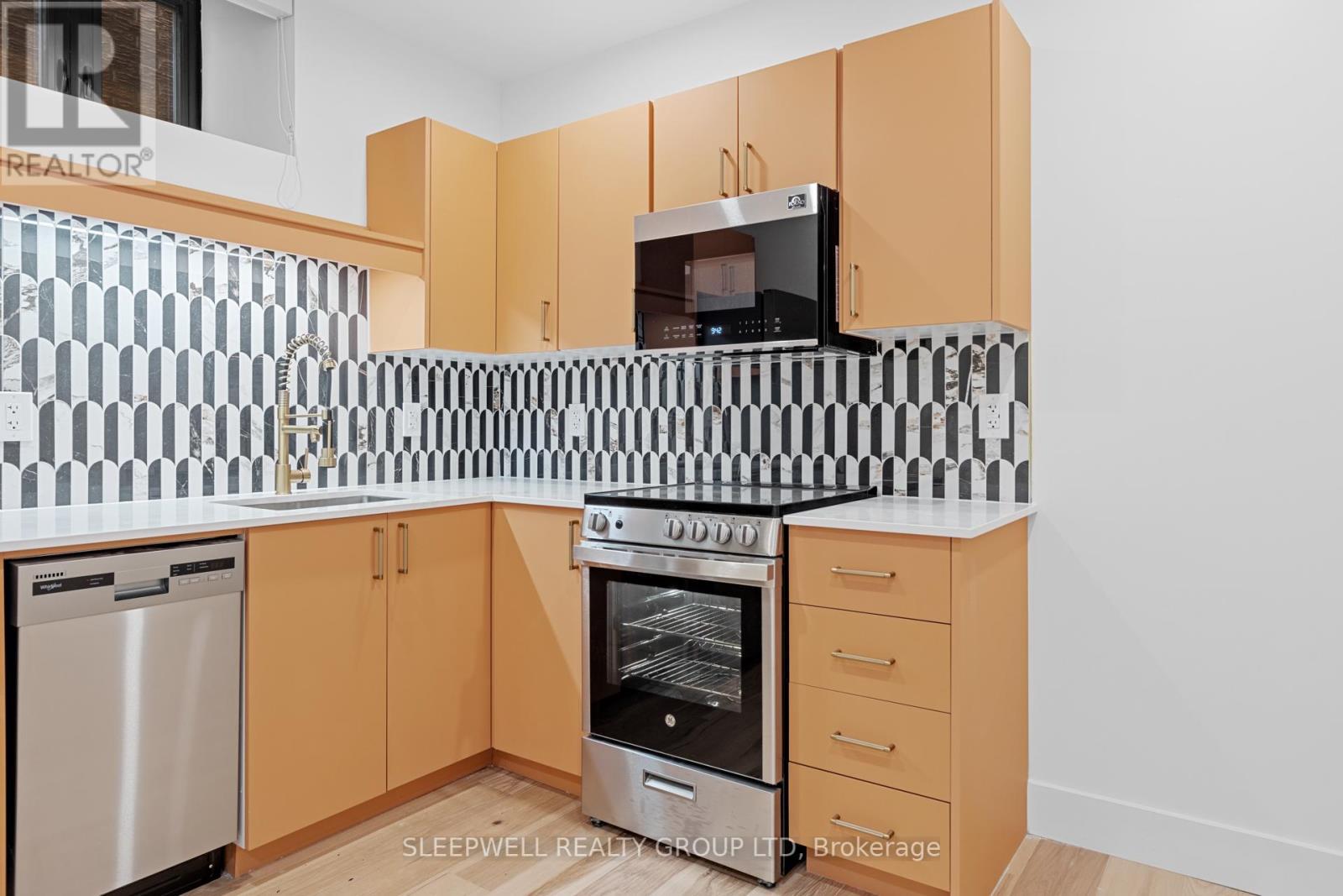 103 - 476 Wilbrod Street, Ottawa, ON