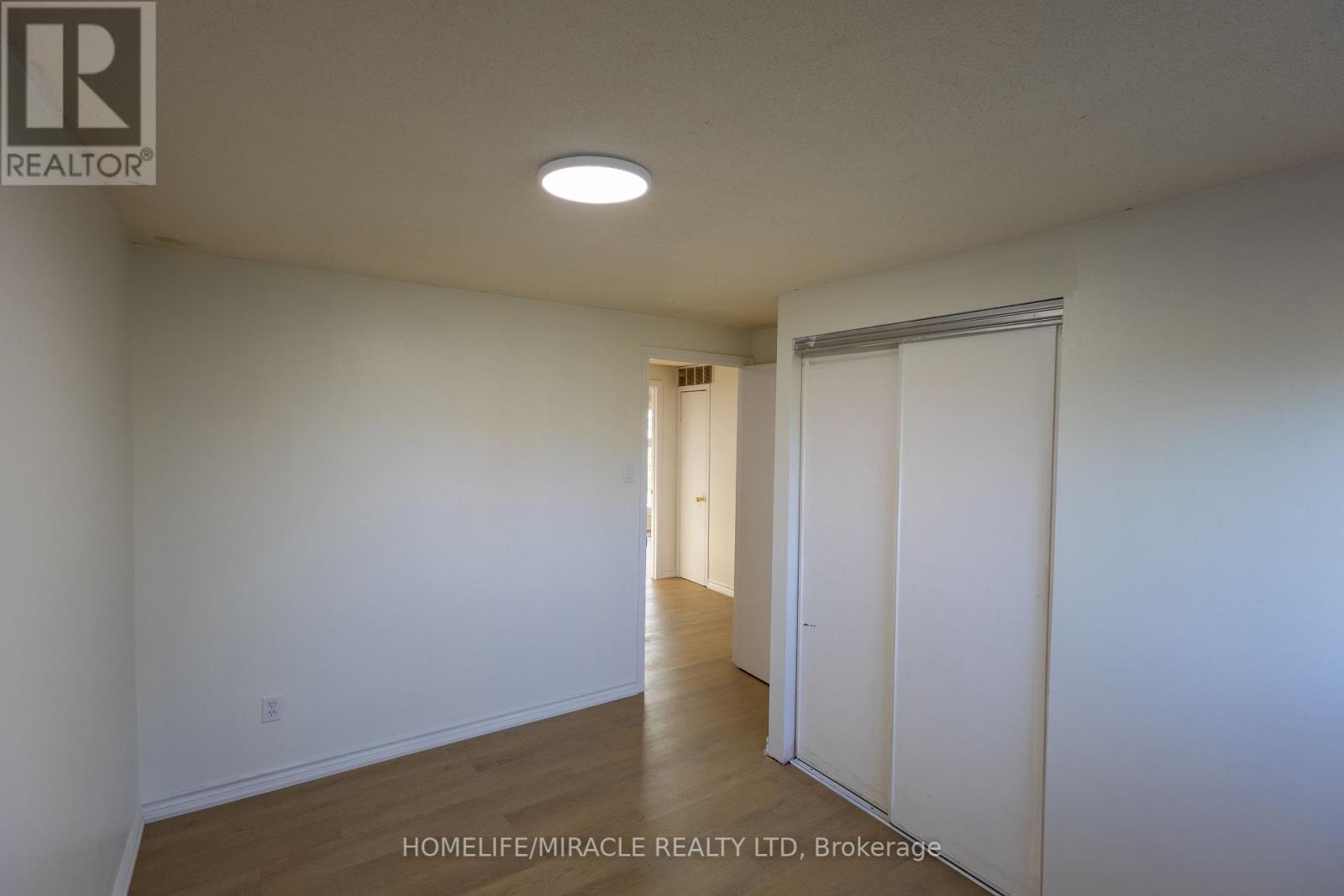 8 Grand Valley Drive, Brampton, ON - Indoor Photo Showing Other Room