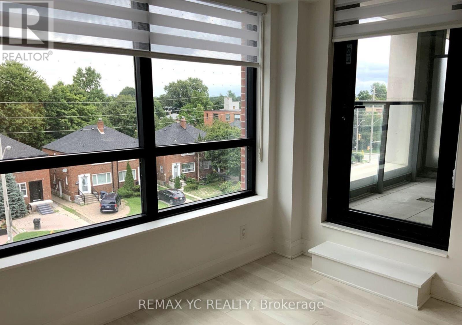 322 - 33 Frederick Todd Way, Toronto, ON - Indoor Photo Showing Other Room