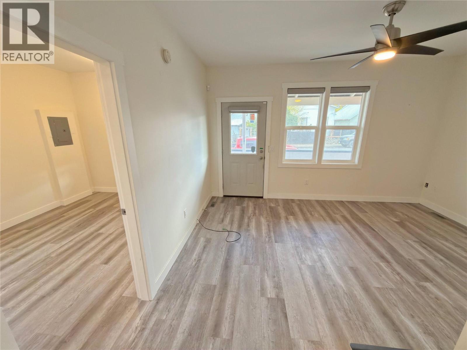 27 Fenchurch Avenue, Princeton, BC - Indoor Photo Showing Other Room