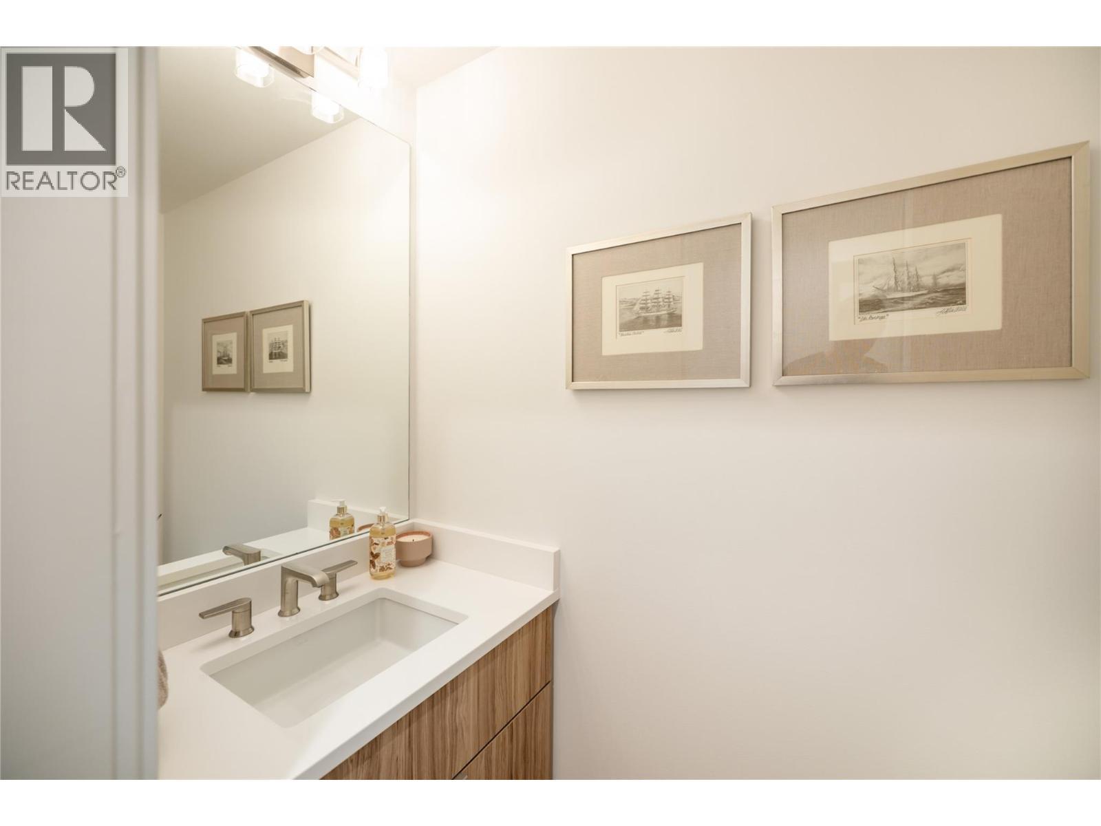 3000 Ariva Drive Unit# 3501, Kelowna, BC - Indoor Photo Showing Bathroom