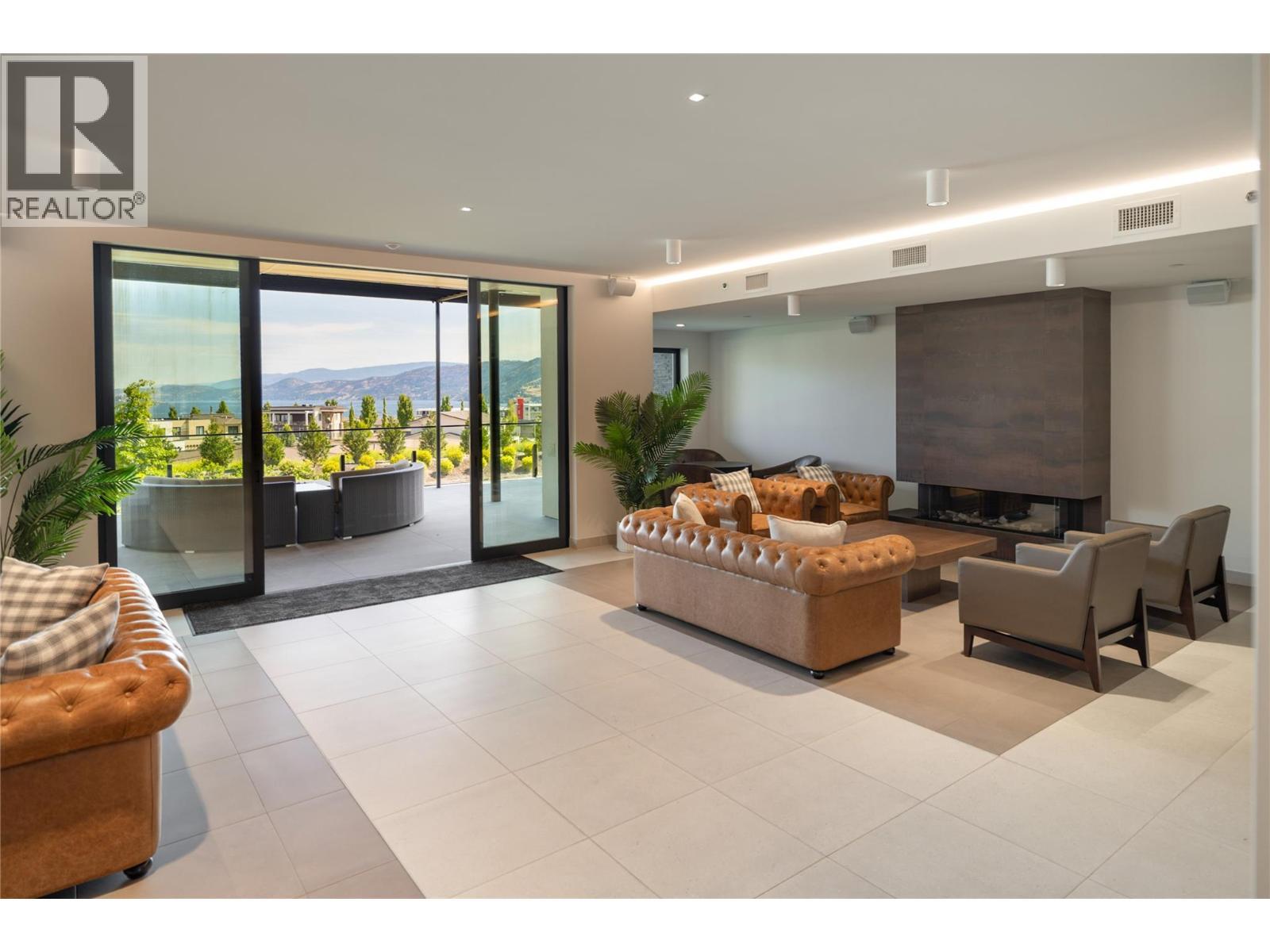 3000 Ariva Drive Unit# 3501, Kelowna, BC - Indoor