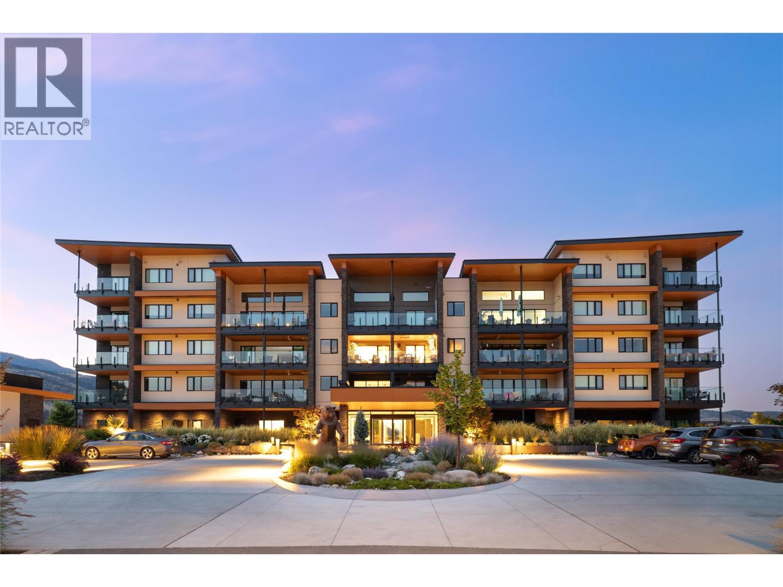 3000 Ariva Drive Unit# 3501, Kelowna, BC - Outdoor With Balcony With Facade