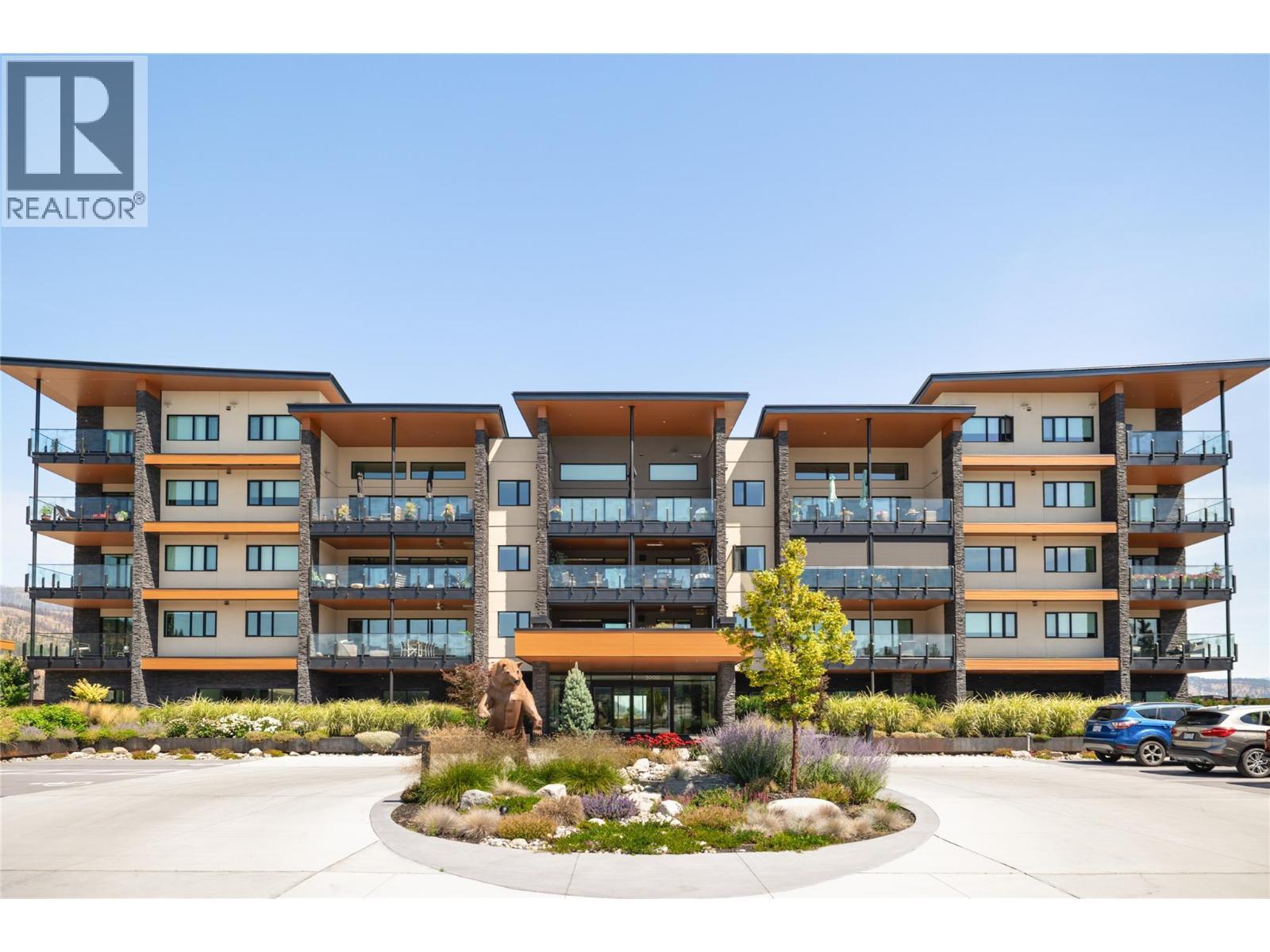 3000 Ariva Drive Unit# 3501, Kelowna, BC - Outdoor With Balcony With Facade