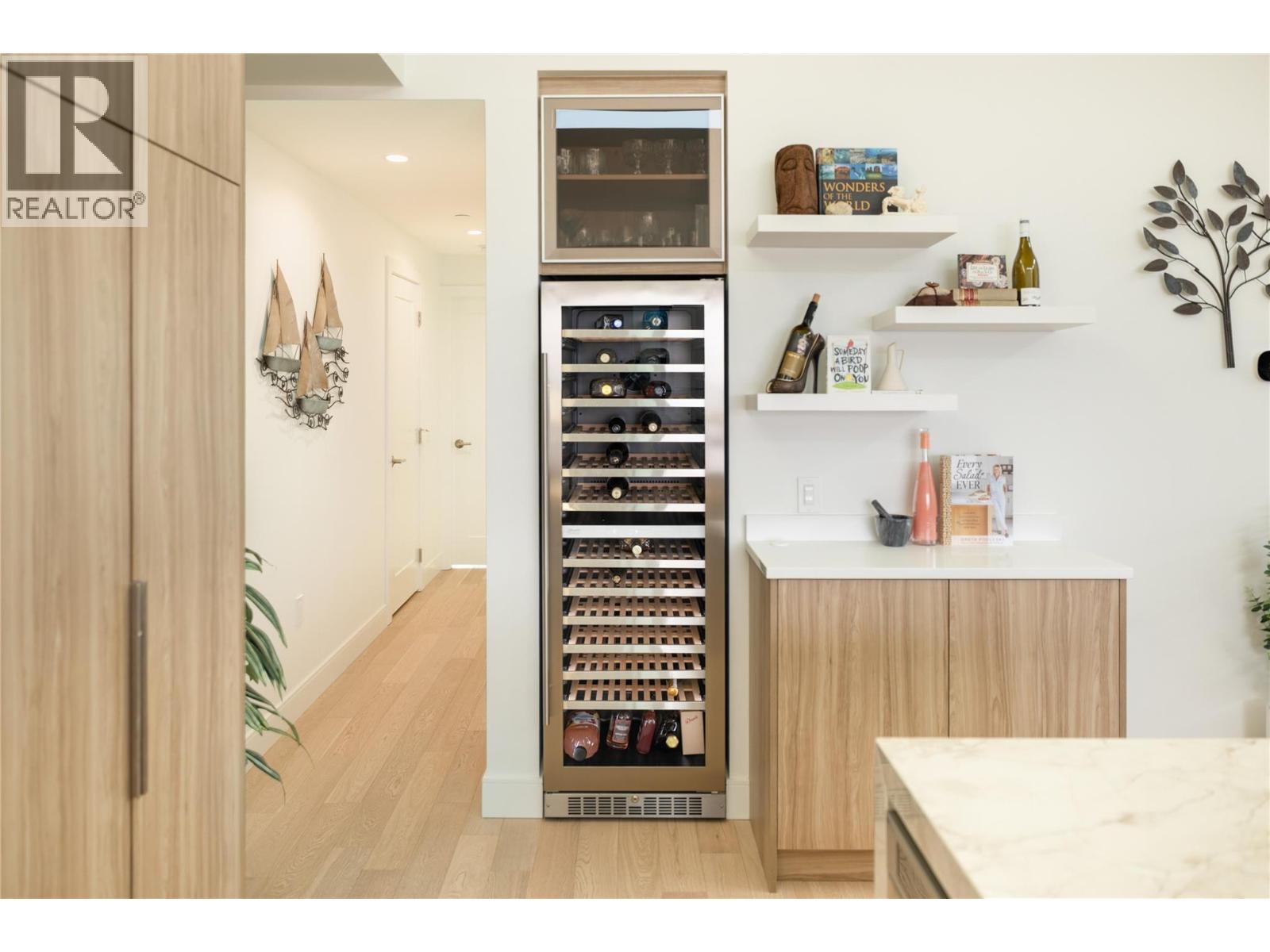 3000 Ariva Drive Unit# 3501, Kelowna, BC - Indoor Photo Showing Other Room