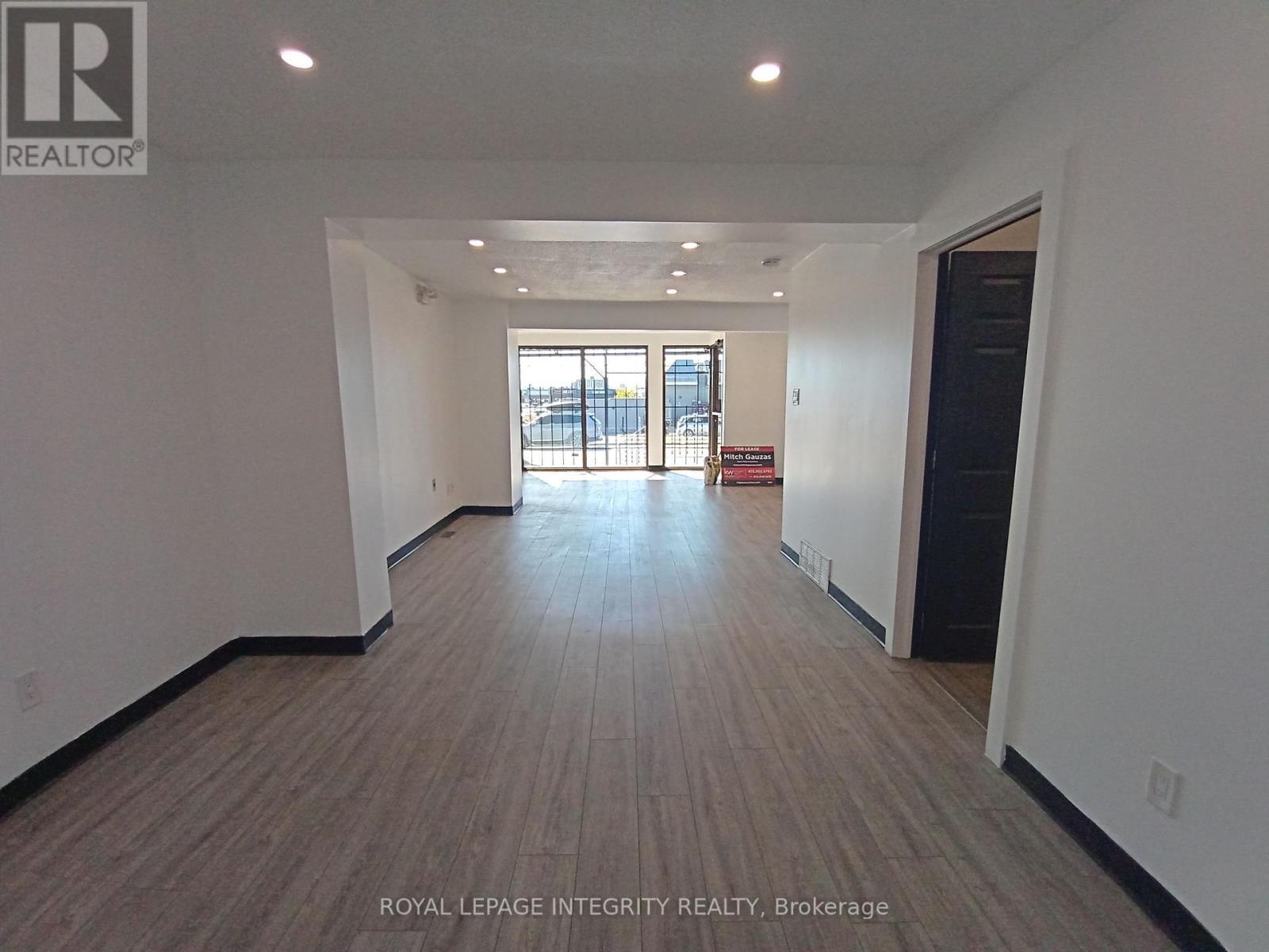 605 Center Street, Ottawa, ON