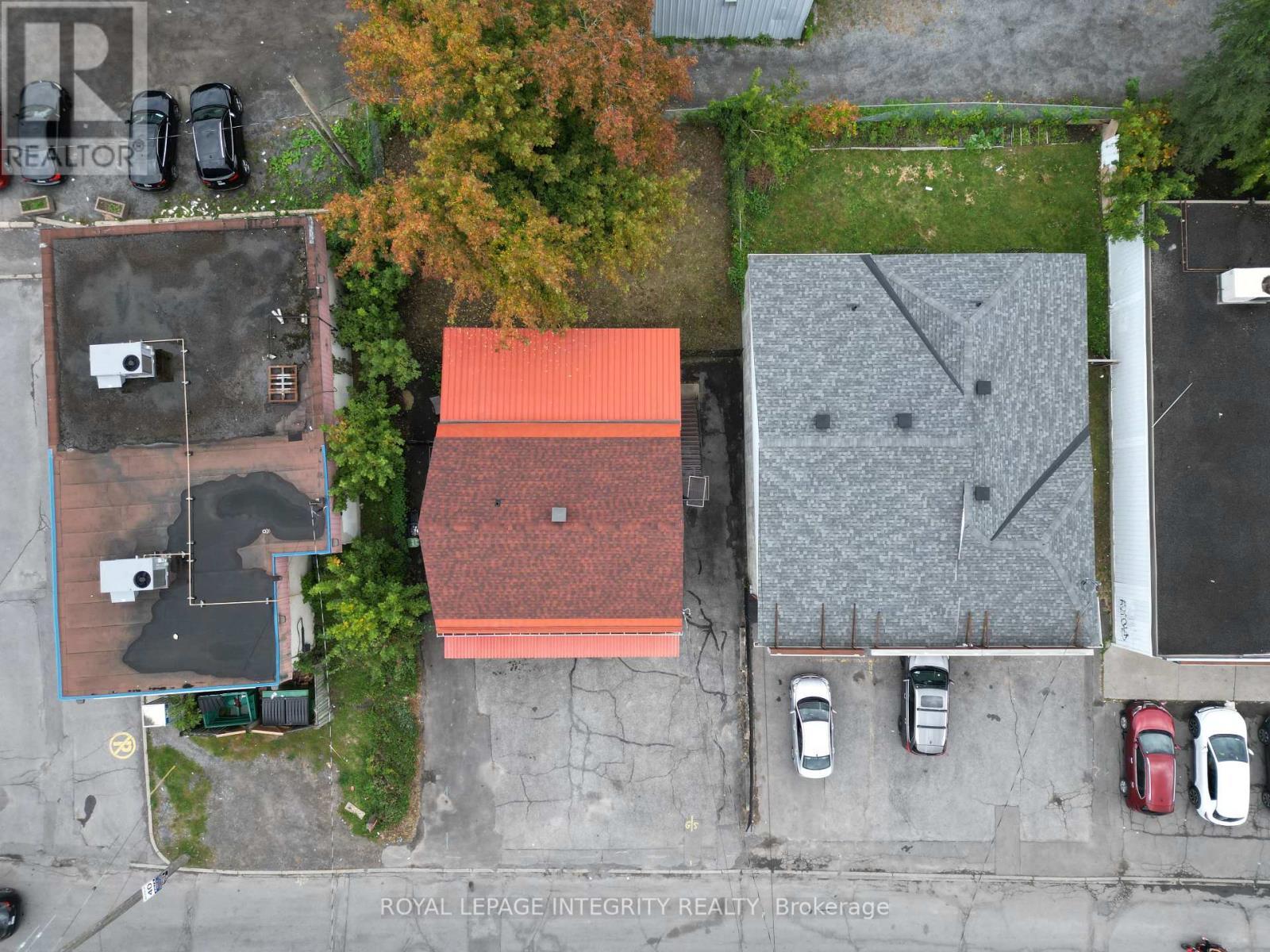 605 Center Street, Ottawa, ON