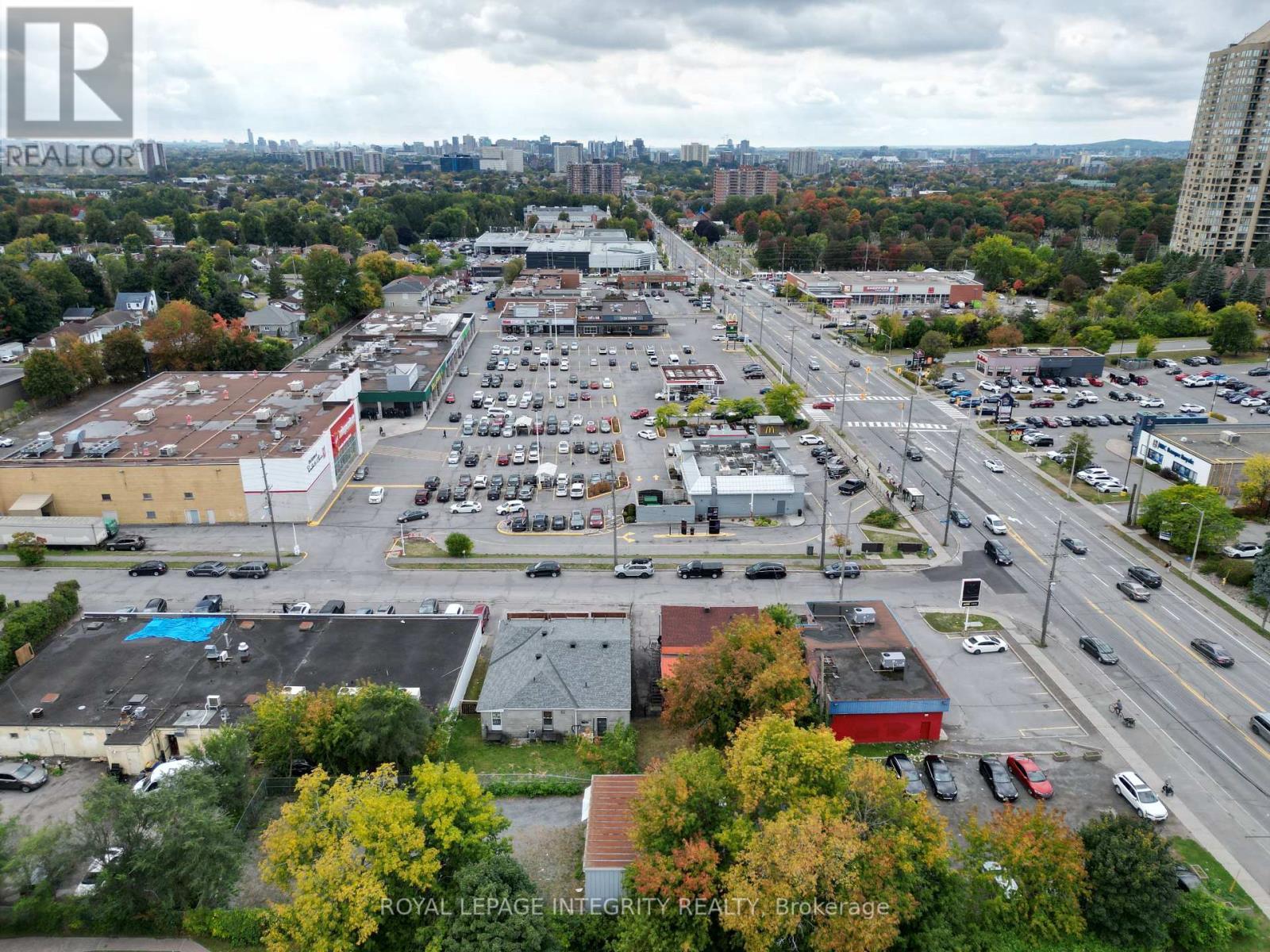 605 Center Street, Ottawa, ON