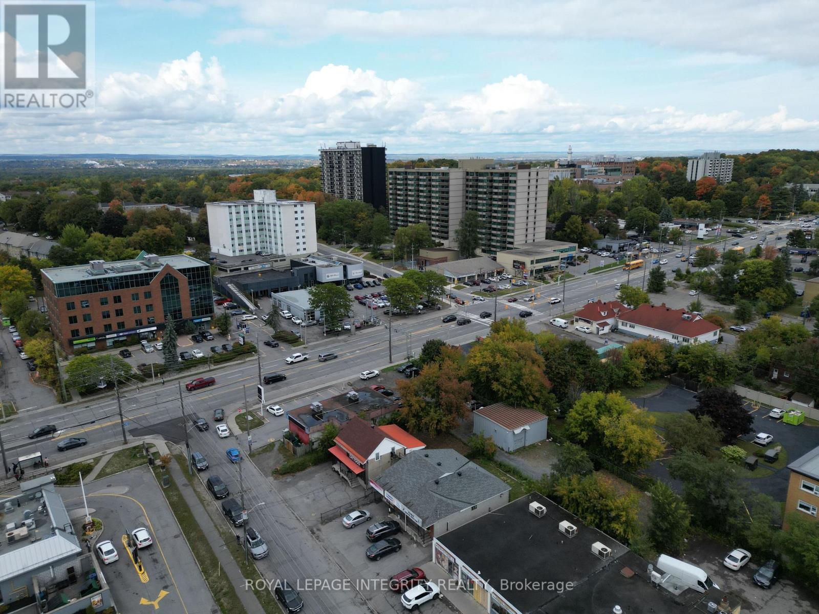 605 Center Street, Ottawa, ON