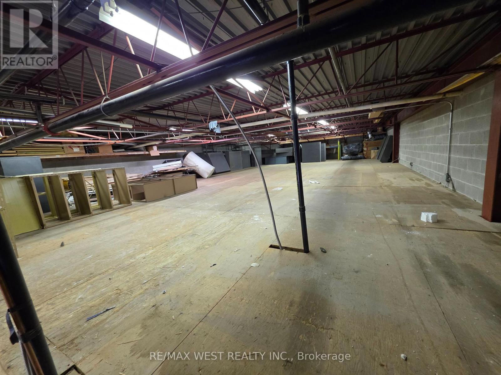 11 - 2104 Hwy 7 Road, Vaughan, ON