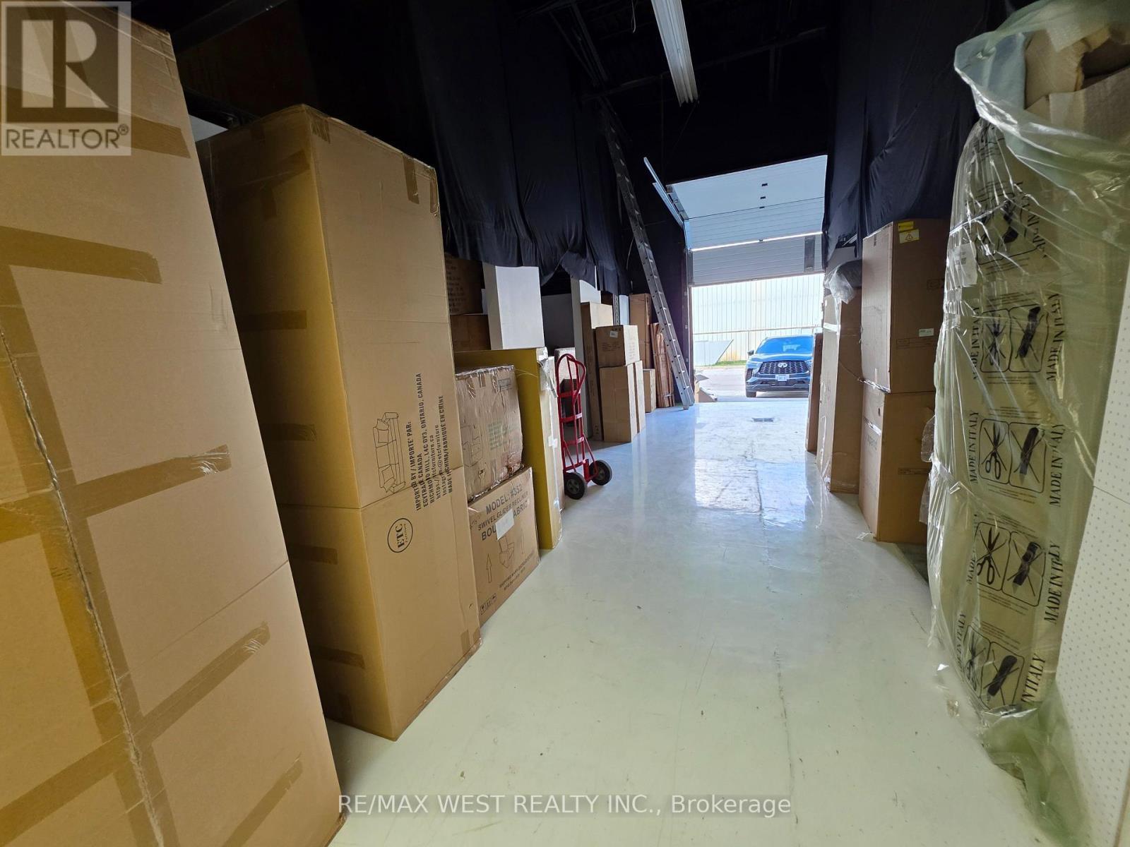 11 - 2104 Hwy 7 Road, Vaughan, ON