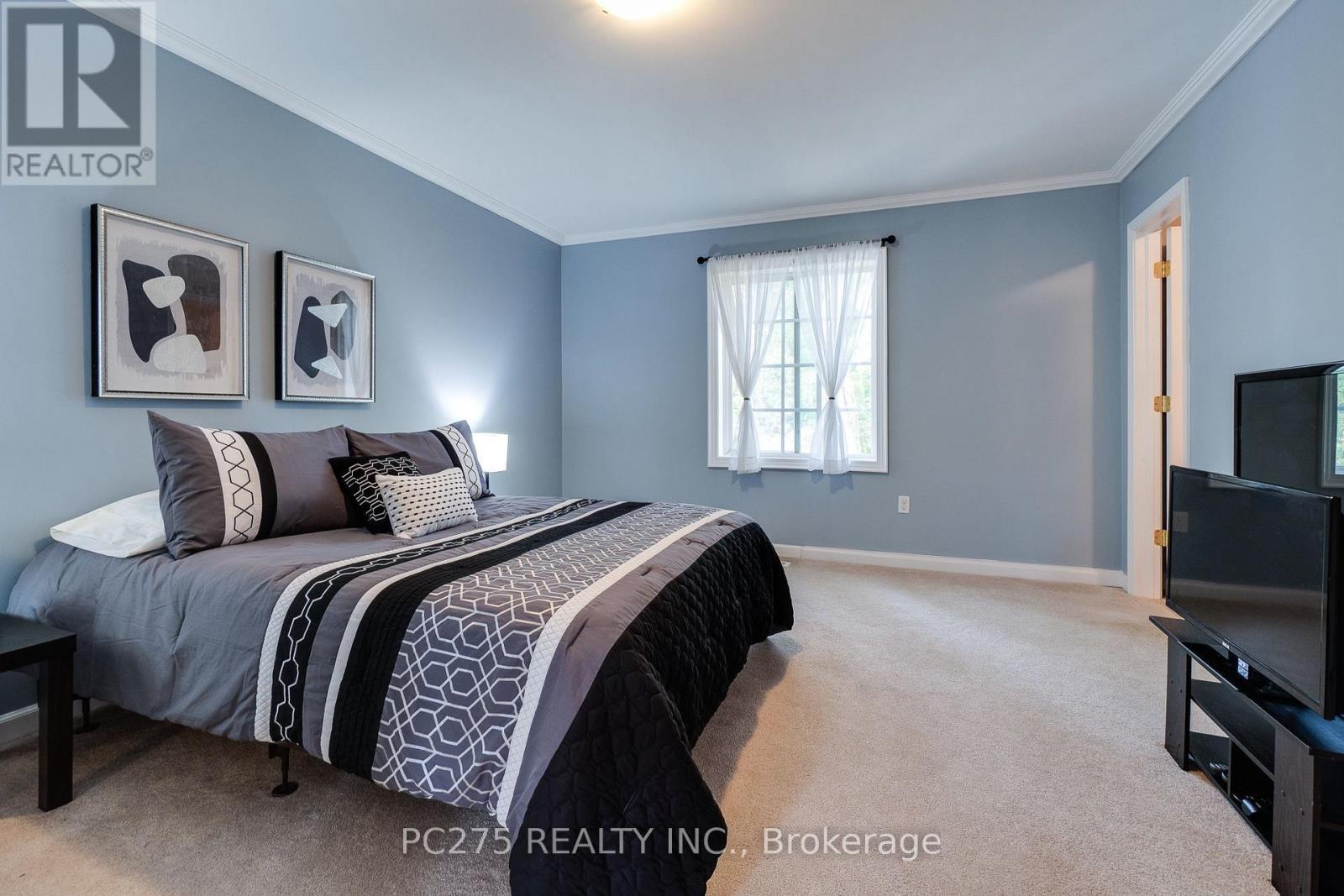 23 Mactavesh Crescent, Bluewater (Bayfield), ON - Indoor Photo Showing Bedroom