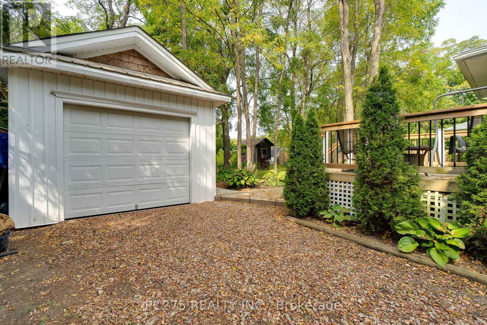 23 Mactavesh Crescent, Bluewater (Bayfield), ON - Outdoor