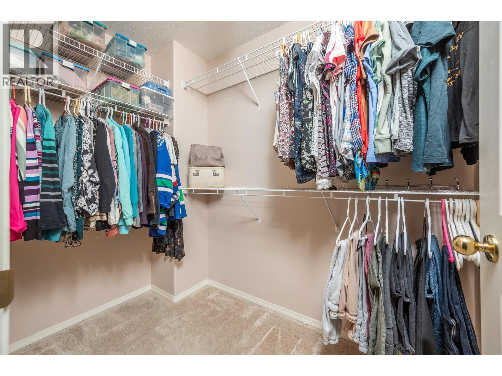 124 Sarsons Road Unit# 17, Vernon, BC - Indoor With Storage