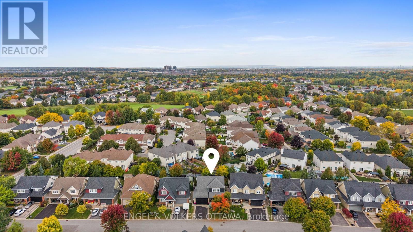 511 Erinwoods Circle, Ottawa, ON - Outdoor With View